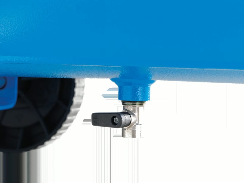 Condensate drain valve under the tank and wheel — ABAC L20N range