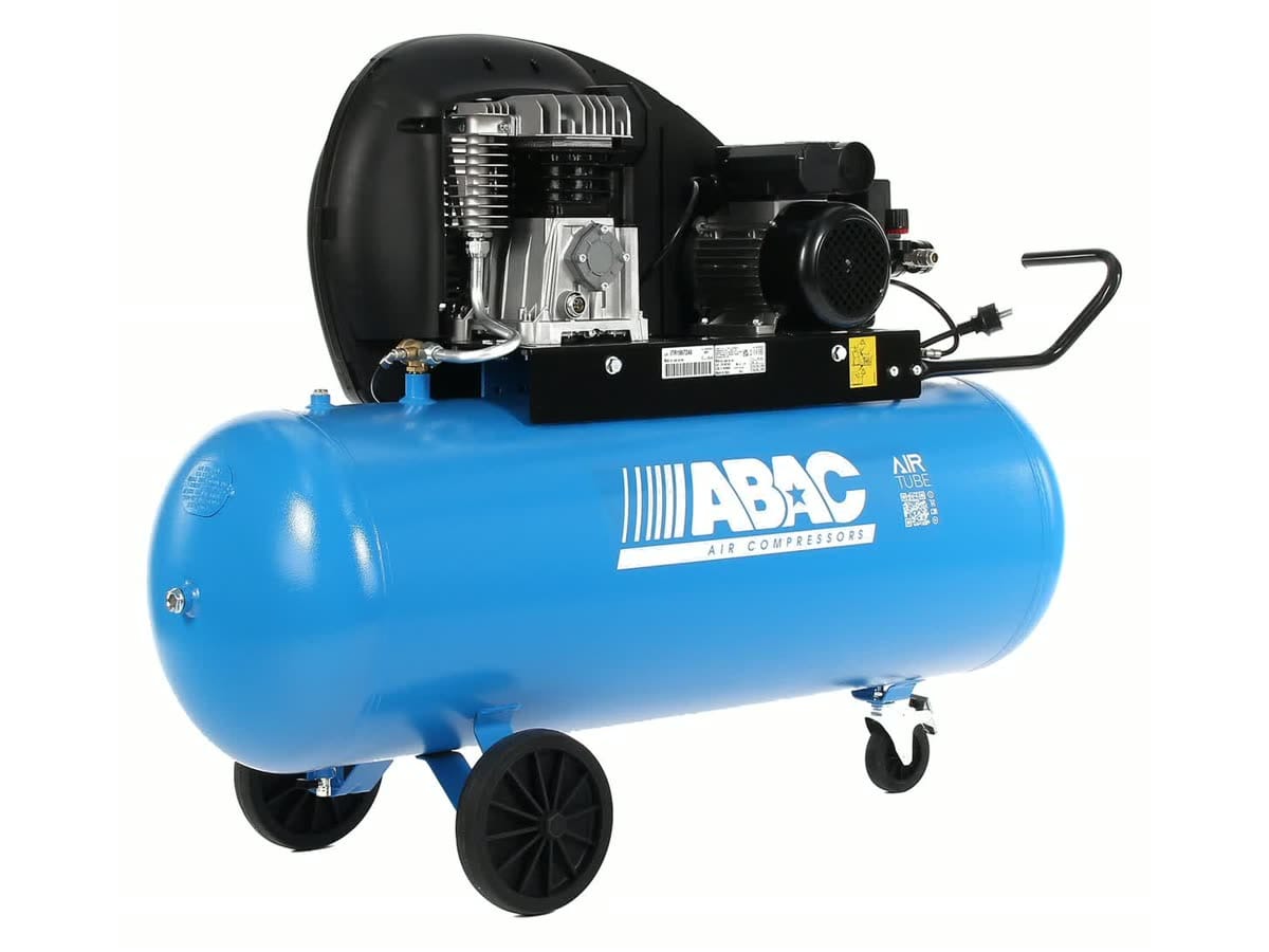 Kompresor ABAC Pro Line Extensive s vzdušníkem 150 l — jednotka A29B, otevřená rukojeť, zadní kola 200 mm