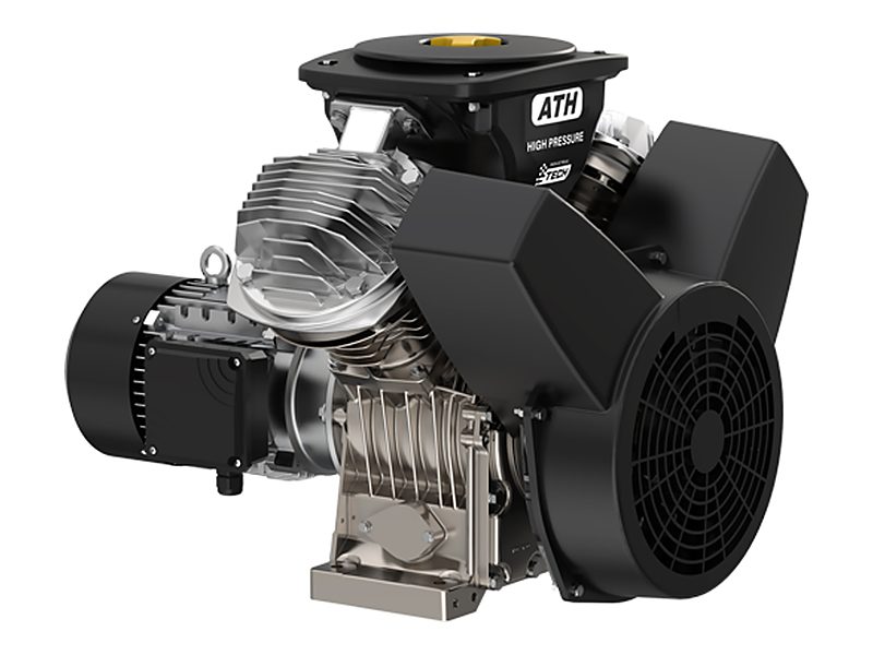 Dvoustupňový agregát ABAC Tech ATH s motorem, mezichladičem a ventilátorem zblízka