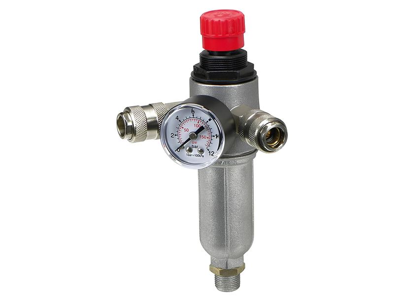 Druckminderer von der Seite — zwei Schnellkupplungen, Manometer und Gewinde in den Behälter